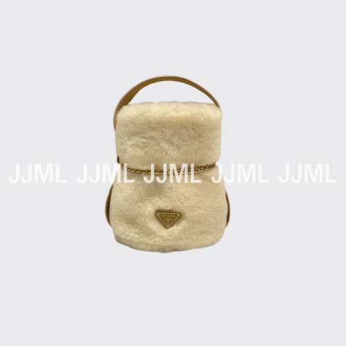 프라다쁘띠 삭 핸드백 1BE088