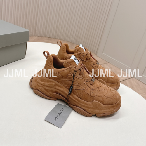 발렌시아가 브라운 캔버스 트리플 S 스니커즈