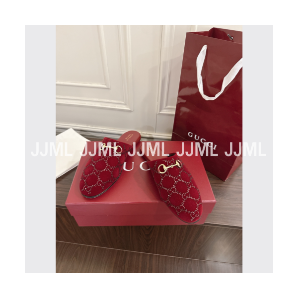 구찌 GG 임벨리시드 벨벳뮬 레드