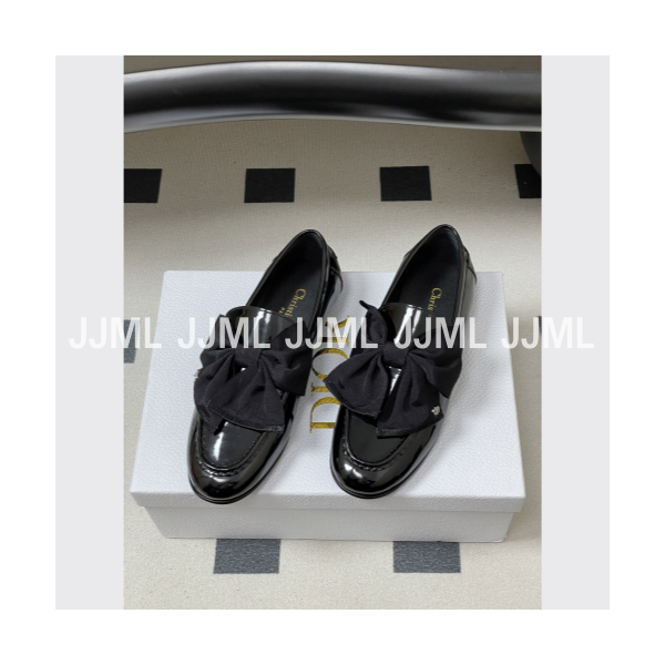 디올 D-Boy 슈즈 유광 블랙