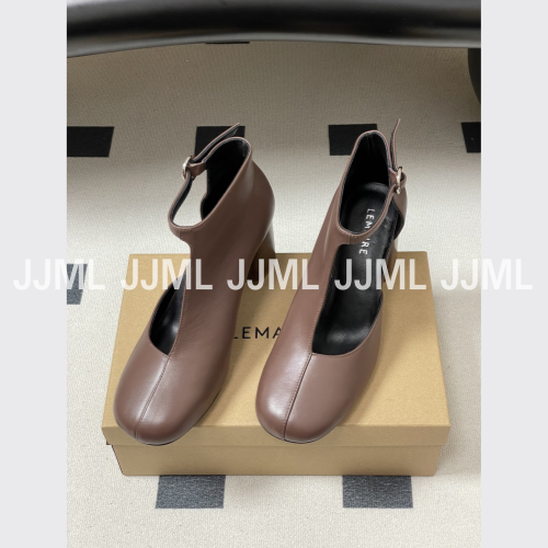 르메르 컷아웃 부츠 브라운