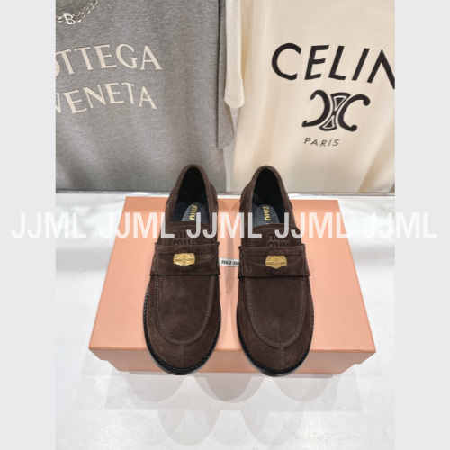 미우미우 페니 로퍼 스웨이드 브라운