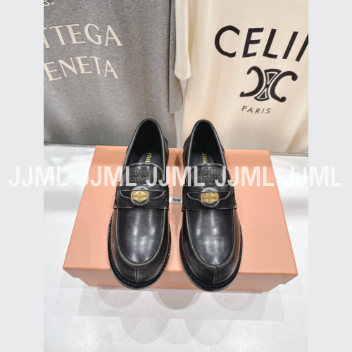 미우미우 페니 로퍼 레더 빈티지 블랙