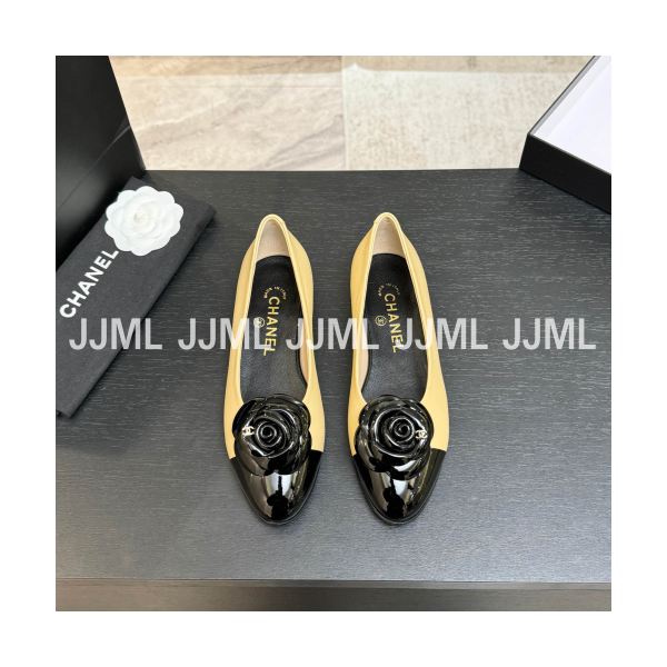 샤넬 까멜리아 발레리나 플랫슈즈 투톤 베이지