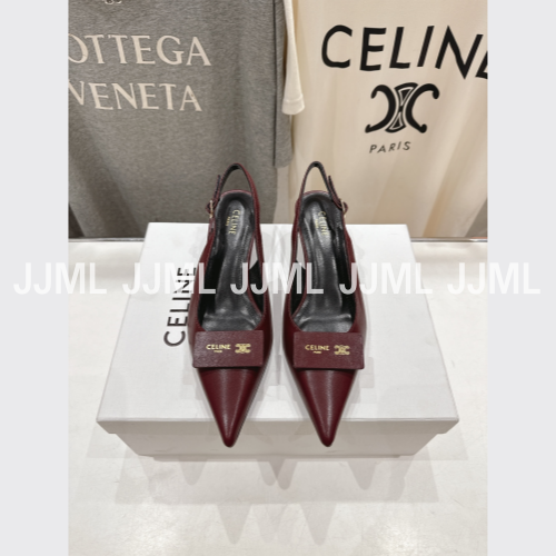 셀린느 알마 트리옹프 버건디 카프스킨 슬링백힐