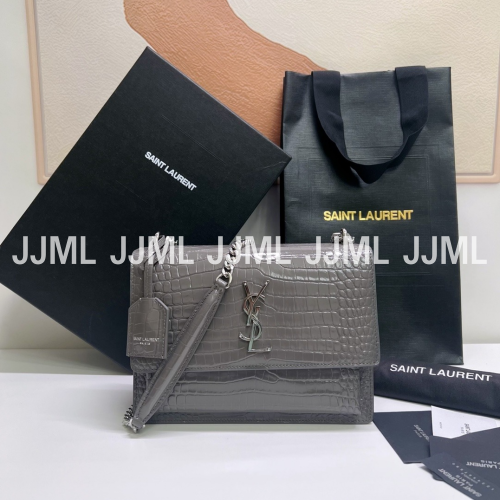 입생로랑 크로커다일 선셋백 그레이