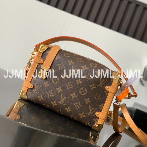 루이비통 사이드 트렁크 MM 모노그램 숄더백 M46358
