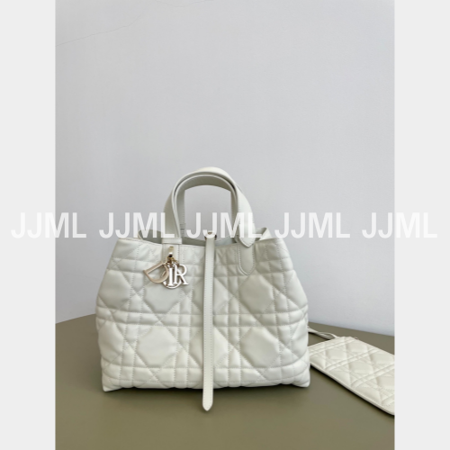 디올 뚜주흐백 아이보리