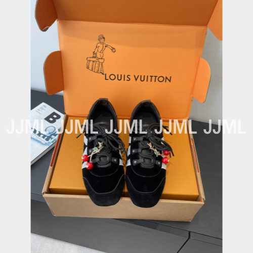 루이비통 스니커리나 슈즈 블랙