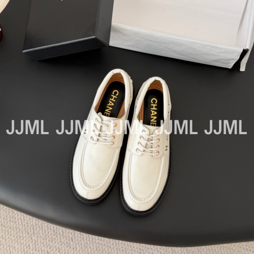 샤넬 옥스포드 로퍼 아이보리