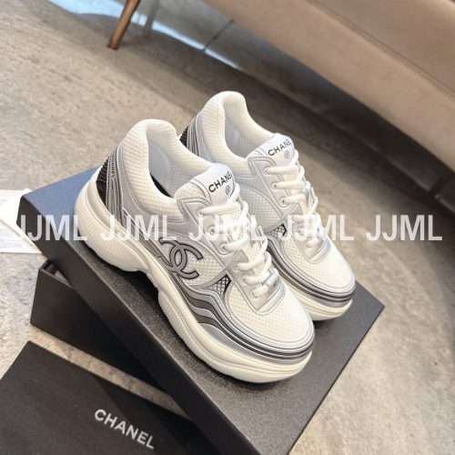 샤넬 CC로고 크루즈 스니커즈 화이트