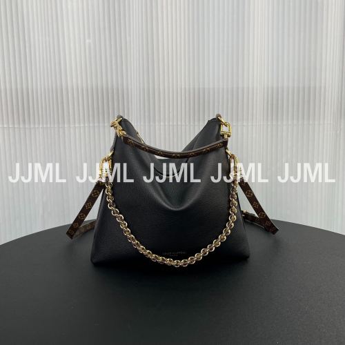 루이비통 멀티패스 핸드백 블랙