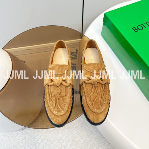 보테가베네타 아스테어 로퍼 캬라멜 스웨이드