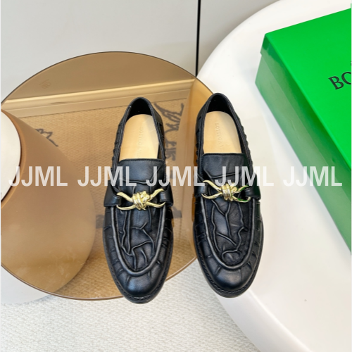 보테가베네타 아스테어 로퍼 블랙 레더