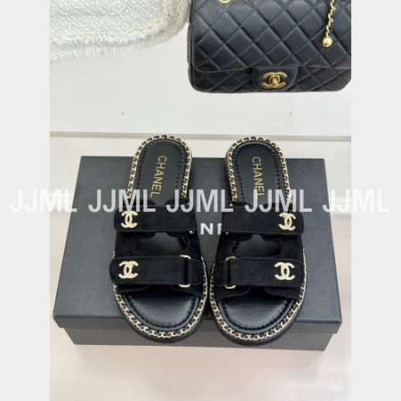 샤넬 벨크로 슬라이드 샌들 스웨이드 블랙