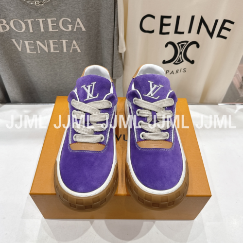 루이비통 틸티드 스니커즈 퍼플