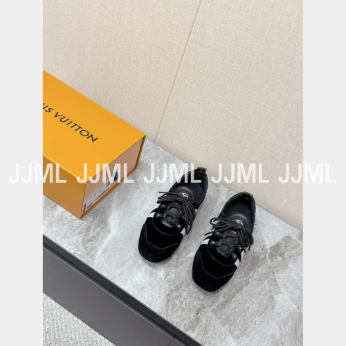 루이비통 스니커리나 블랙