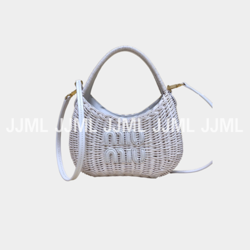 미우미우 완더 워커 핸드백 화이트 5BC125