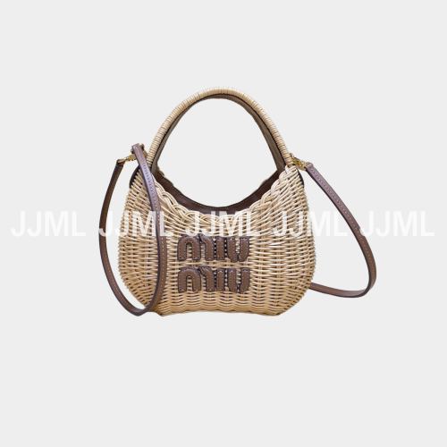 미우미우 완더 워커 핸드백 베이지 5BC125