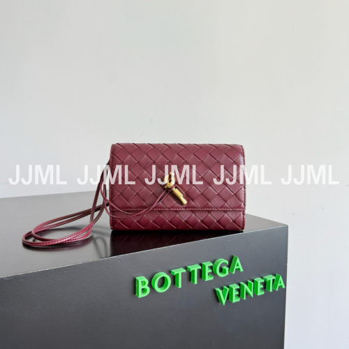 보테가베네타 안디아모 파우치 레드