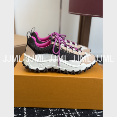 루이비통 LV 럭시 익스플로러 스니커즈 브라운