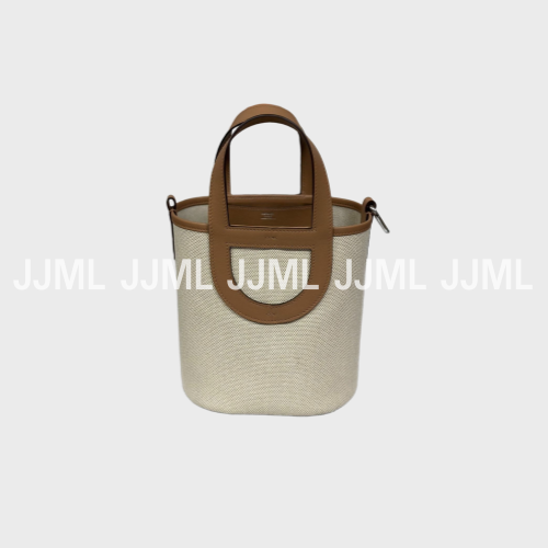 에르메스 인 더 푸르백 베이지 18