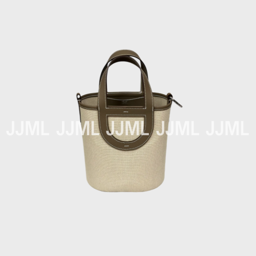 에르메스 인 더 푸르백 초코 18