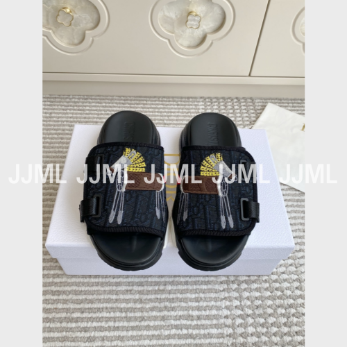 디올 오블리크 모티브 자카드 D-Wander 뮬샌들 블랙