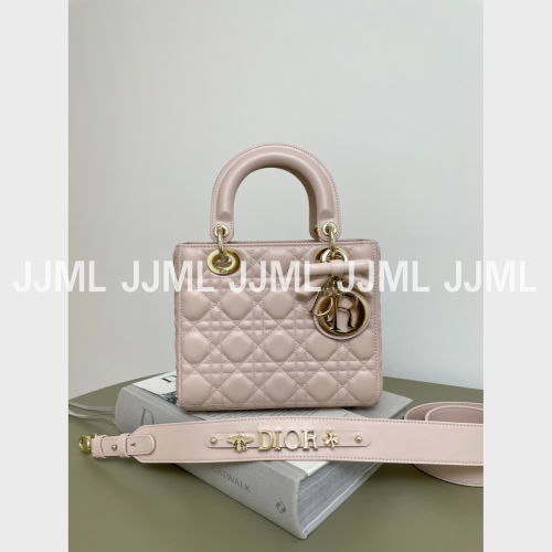 디올 레이디 디올 스몰백 핑크파우더