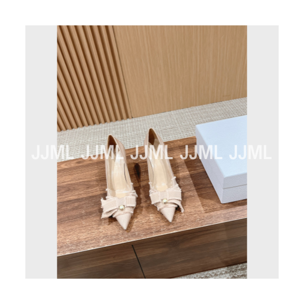 디올 어도러블 펌프스 라이트핑크