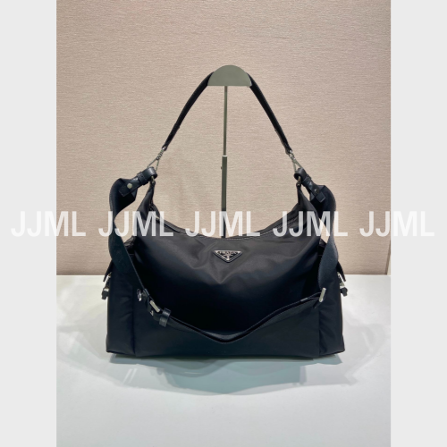 프라다 익스플로러 리나일론백 블랙 2VH204