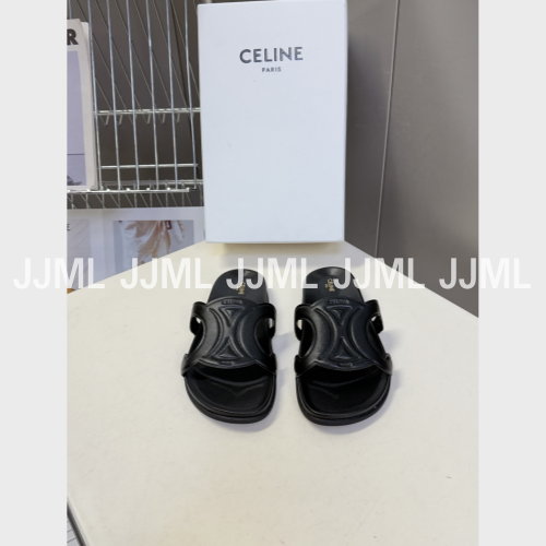 셀린느 트리옹프 슬라이드 샌들 블랙