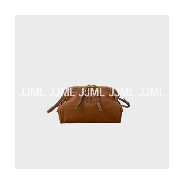 미우미우 카프리스 레더 숄더백 브라운