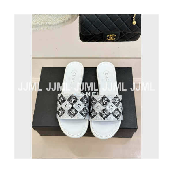 샤넬 큐빅 로고 패브릭 밸크로 샌들 그레이