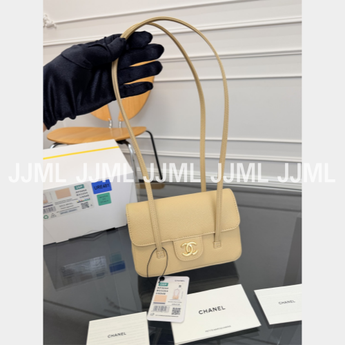 샤넬 제니 프레피 코코백 미니 베이지