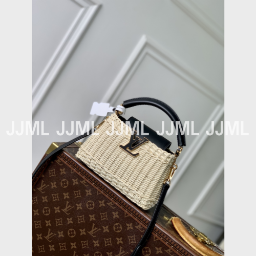 루이비통 카퓌신 미니 라탄 블랙 M26005