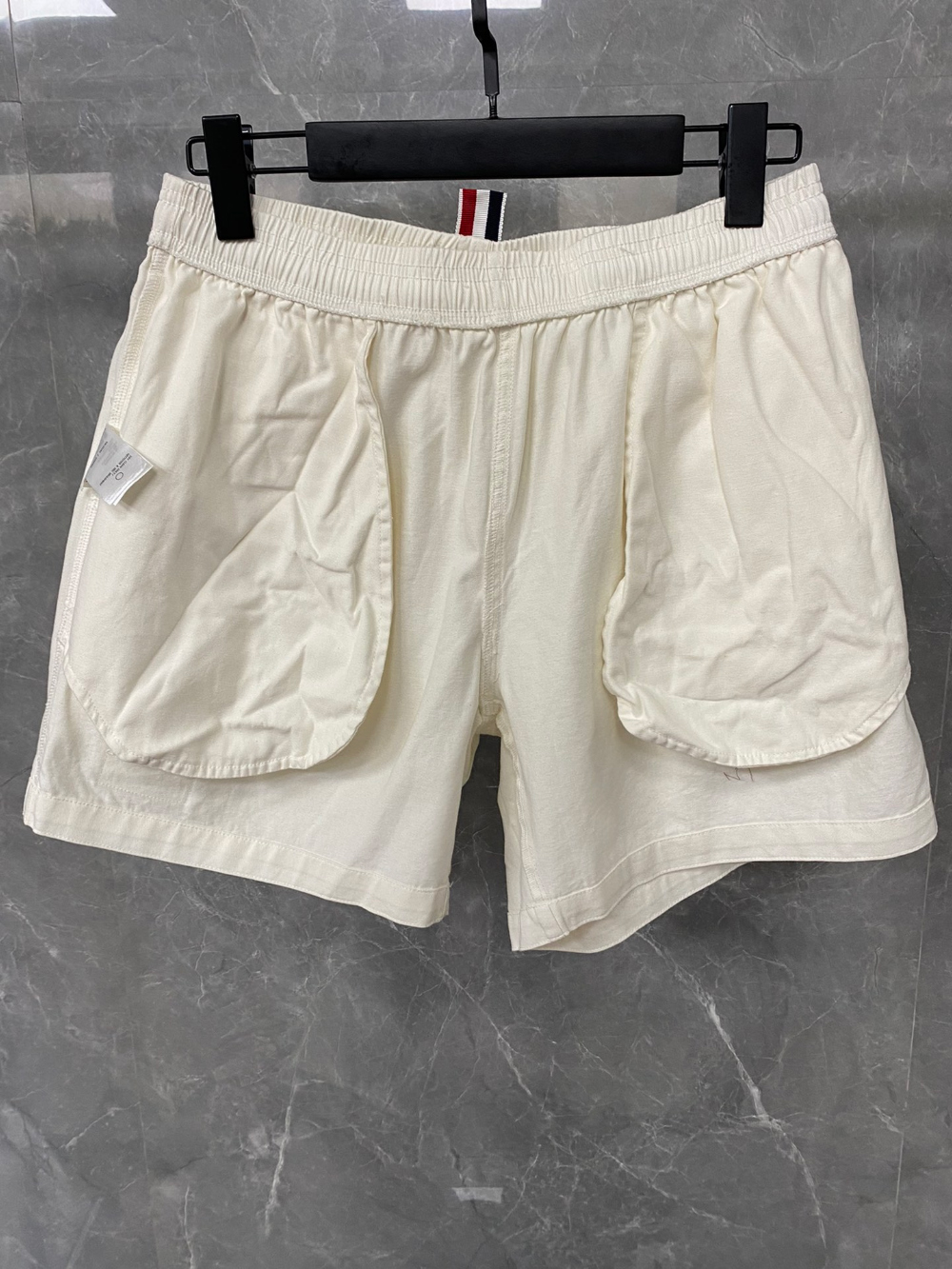 반바지 화이트 색상 이미지-S260L22