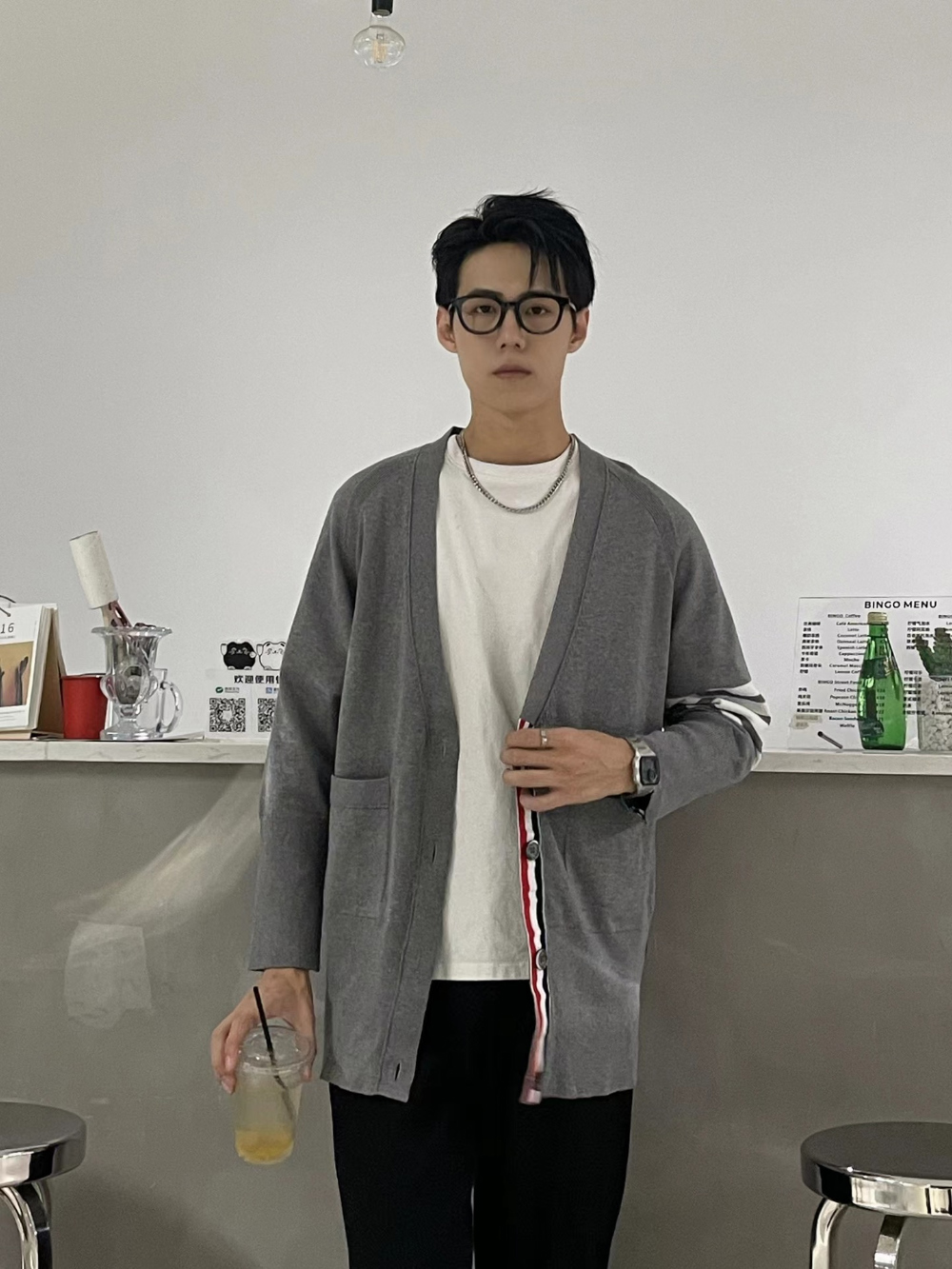 바지 모델 착용 이미지-S887L3