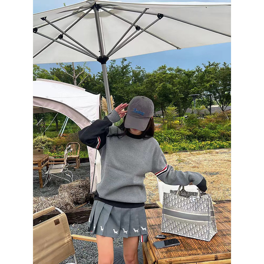 긴팔 티셔츠 모델 착용 이미지-S50L10