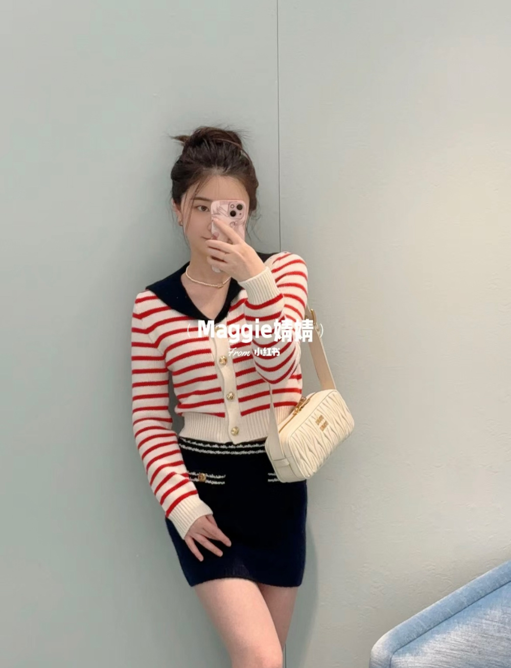 미니 스커트 모델 착용 이미지-S37L10