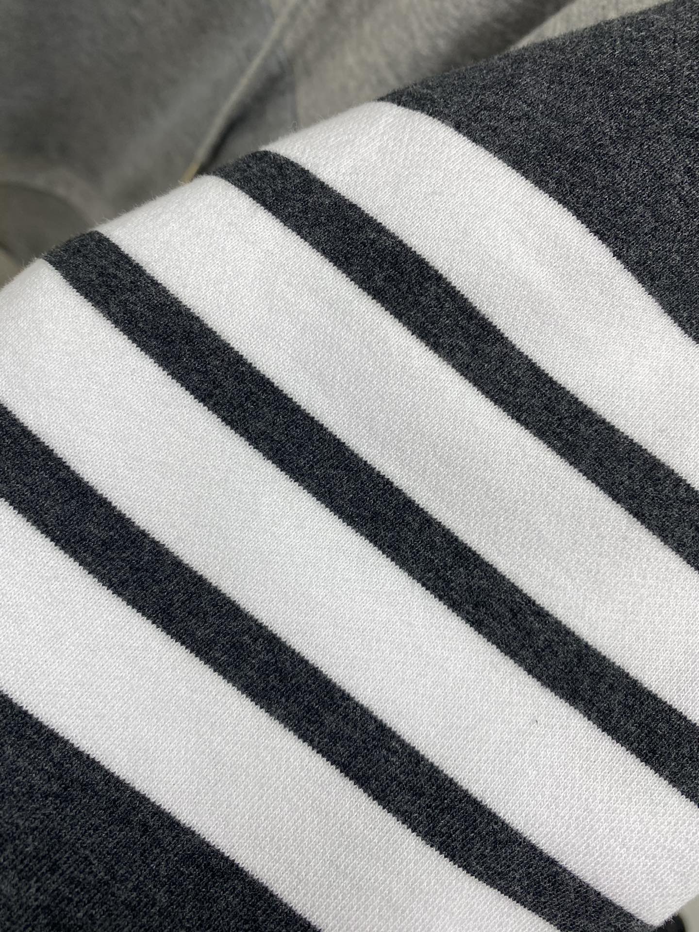 JJ216358679173_content_8.jpg