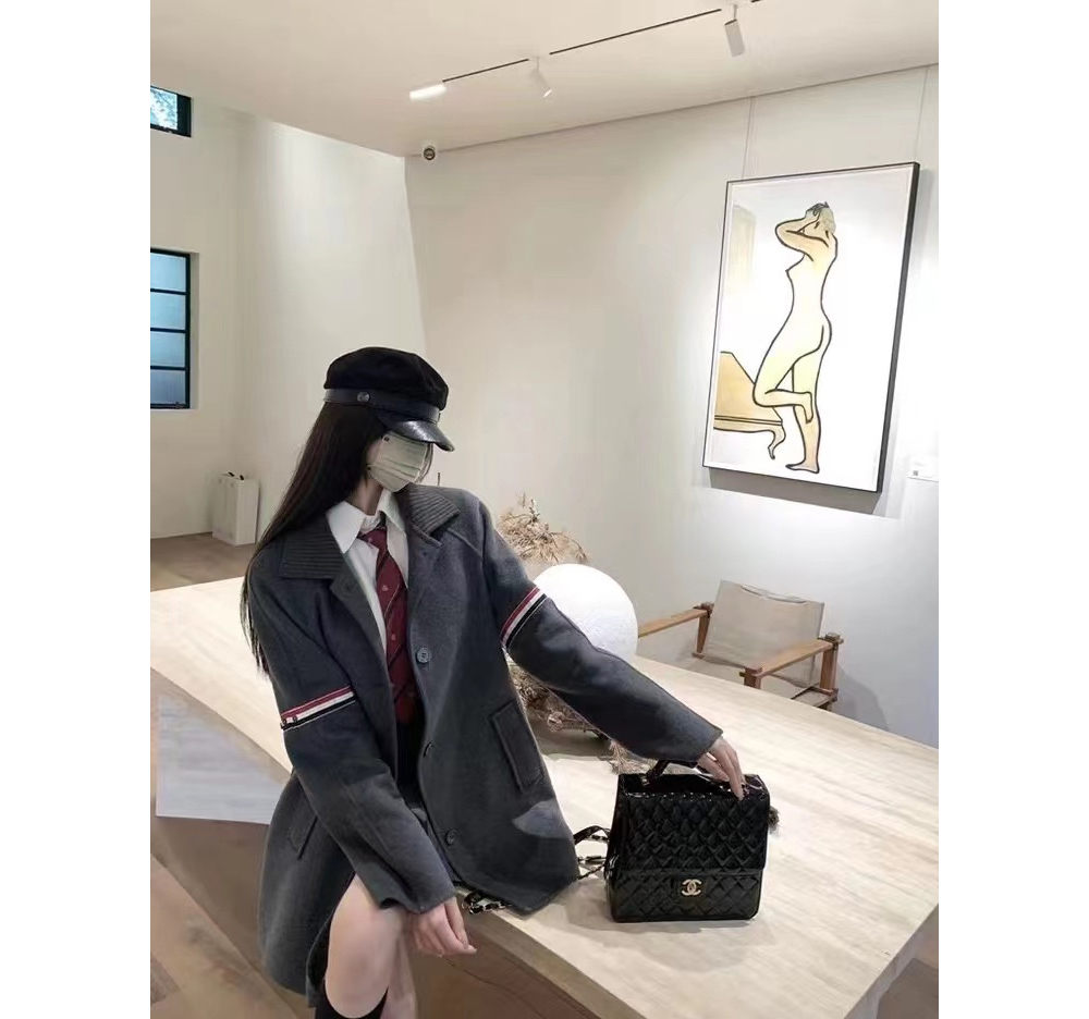 재킷 모델 착용 이미지-S81L11