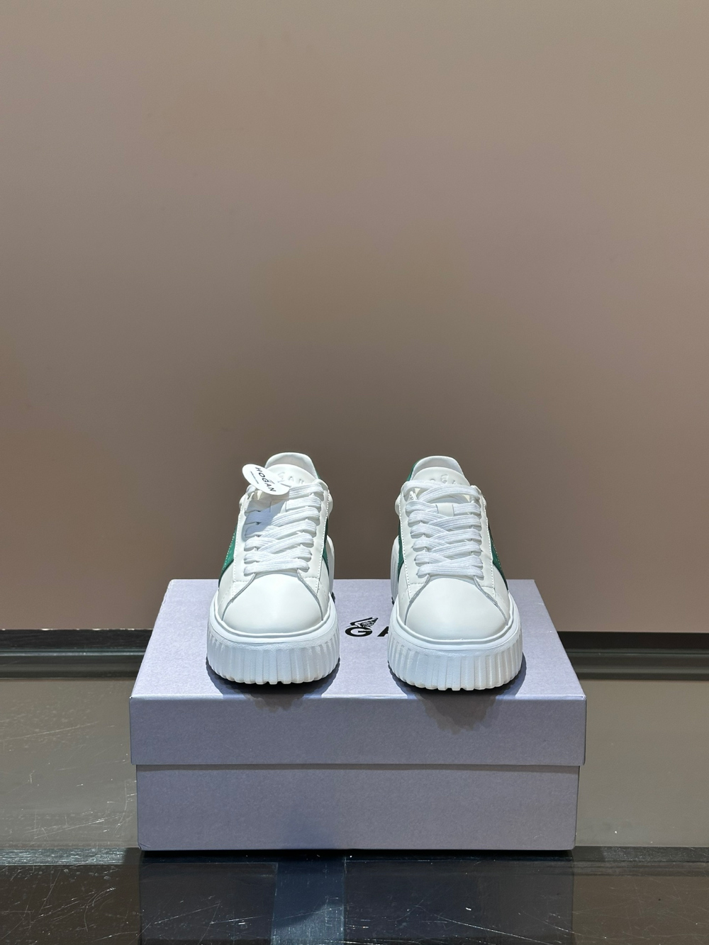 신발 오트밀 색상 이미지-S146L7