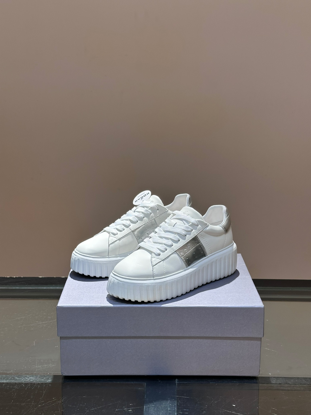 신발 오트밀 색상 이미지-S146L49