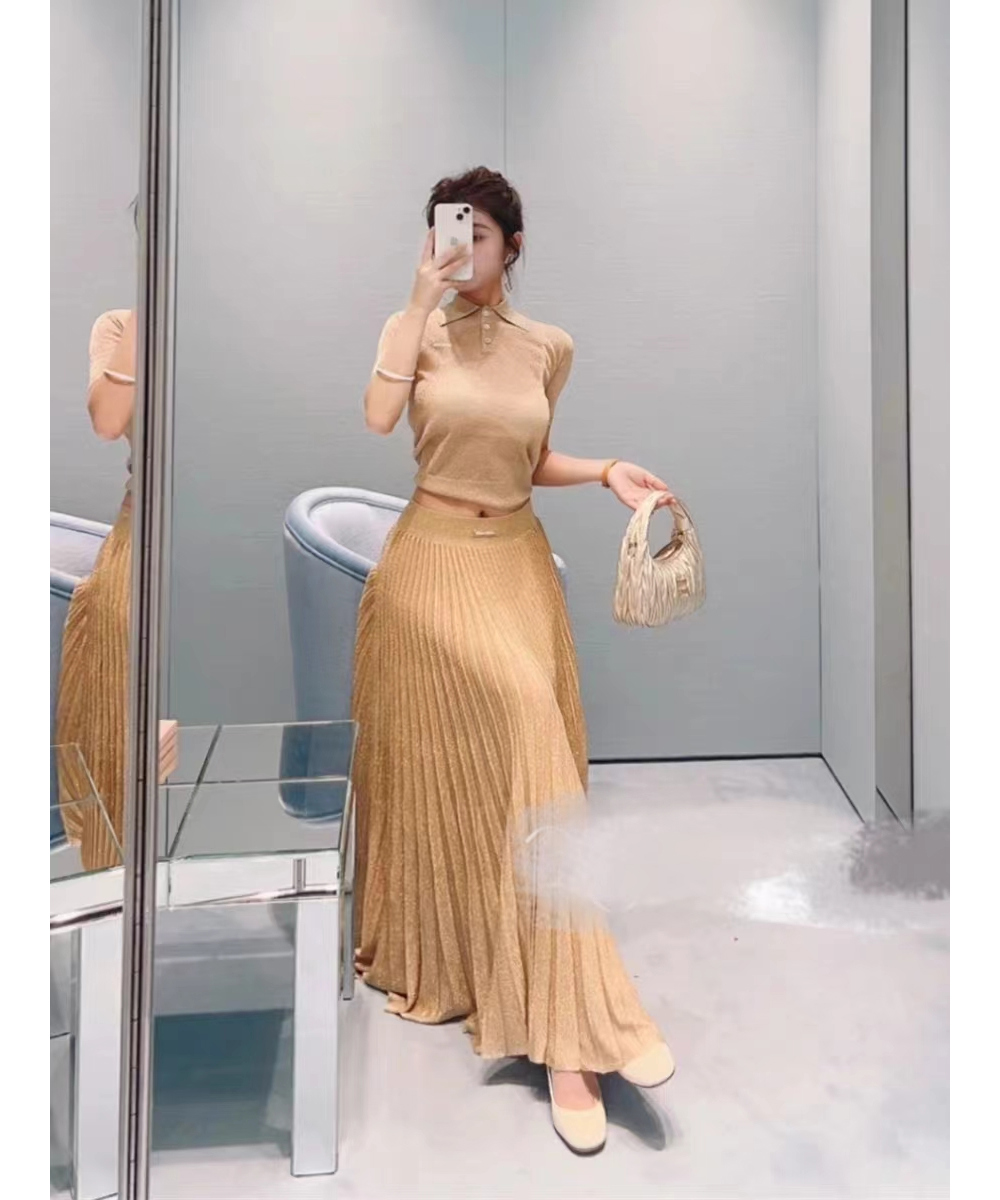 반팔 티셔츠 모델 착용 이미지-S45L8