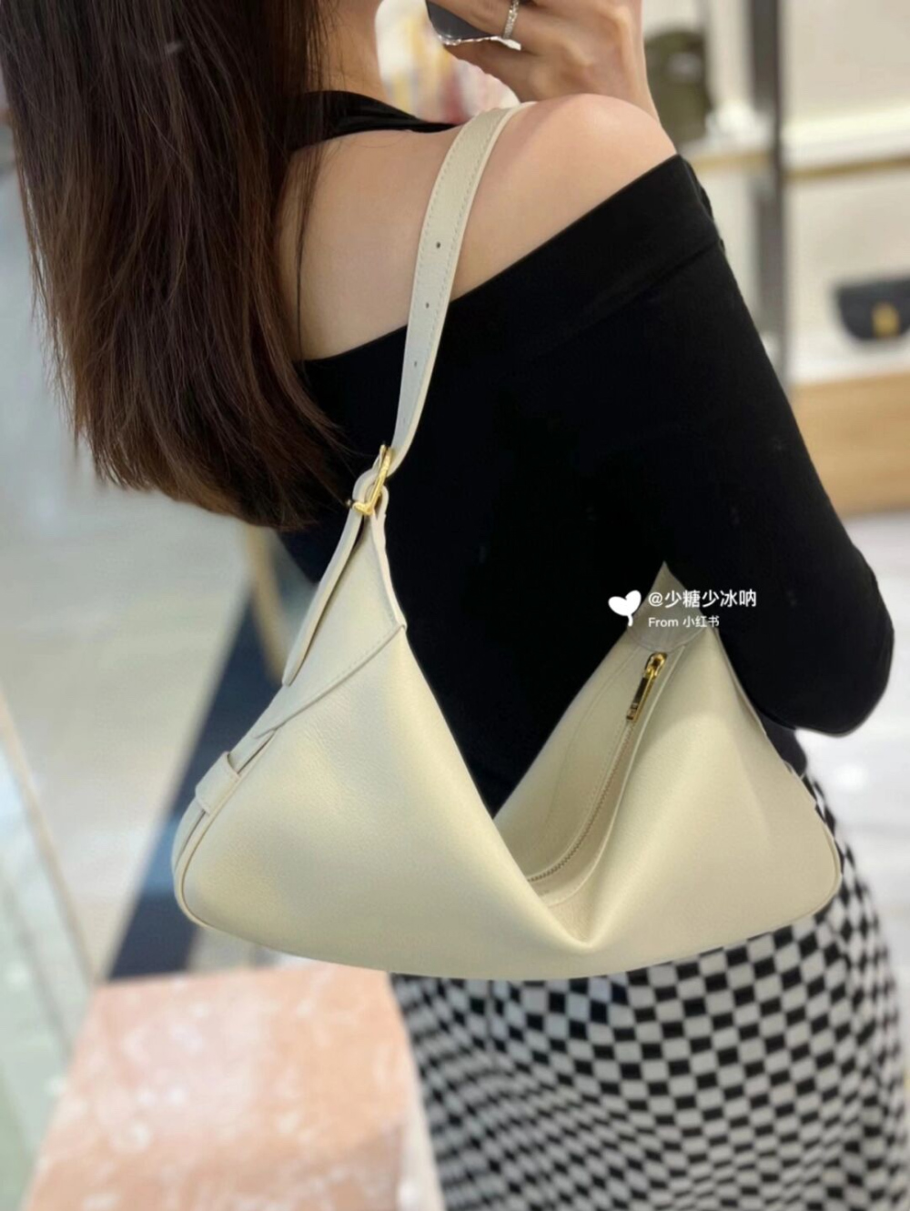 긴팔 티셔츠 상품상세 이미지-S63L10