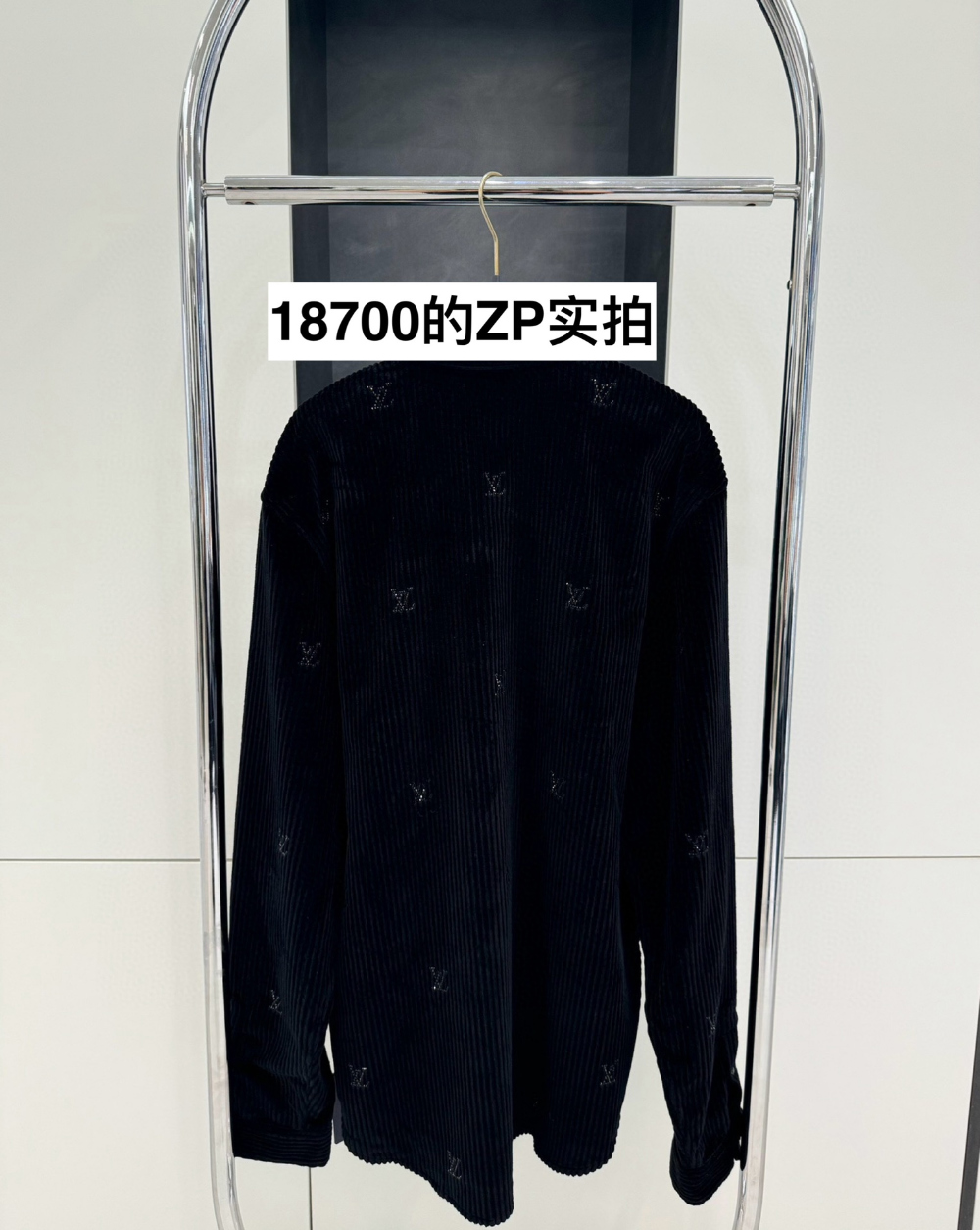 긴팔 티셔츠 상품상세 이미지-S239L7