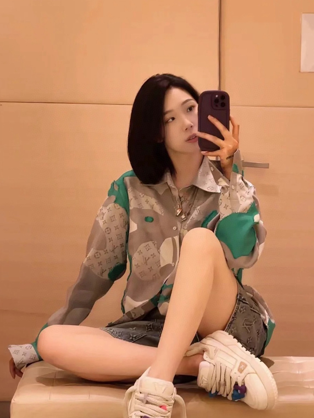 재킷 모델 착용 이미지-S94L6