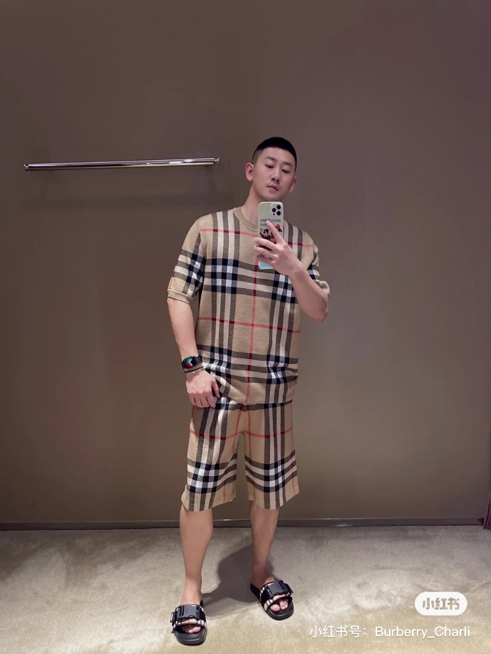 미니 스커트 모델 착용 이미지-S1036L9