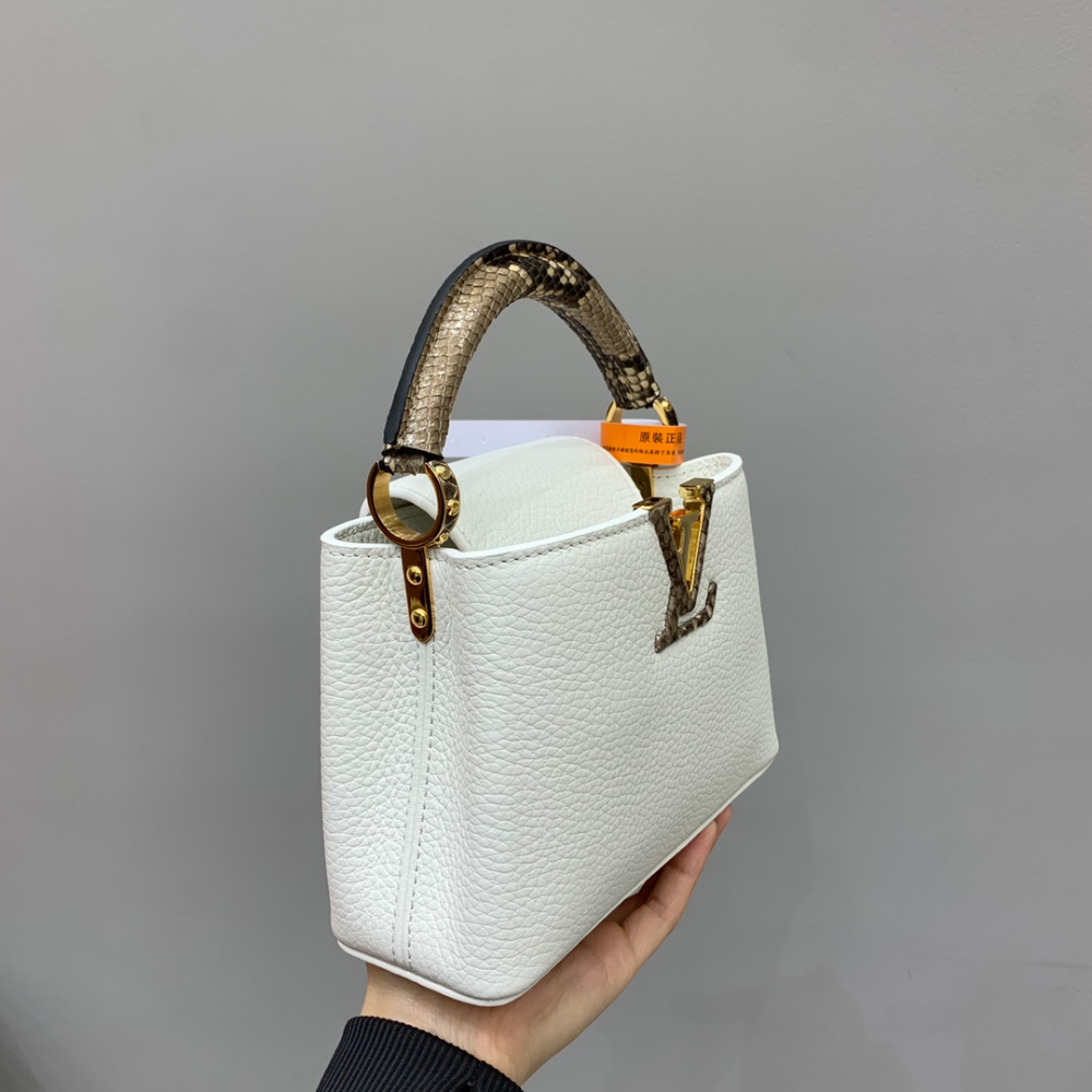 가방 화이트 색상 이미지-S308L11